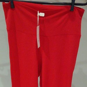 Advika red paris leggings size large